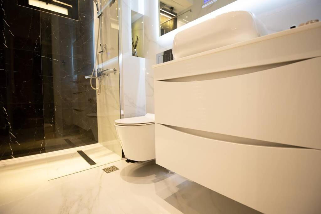 Ecostay-Serenity,Business Class Apartment By The Sea In Alimos Kalamaki 雅典 外观 照片